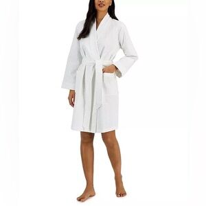 Charter Club White Waffle Knit Wrap Tie Waist Absorbent Cotton Blend Bath Robe✨